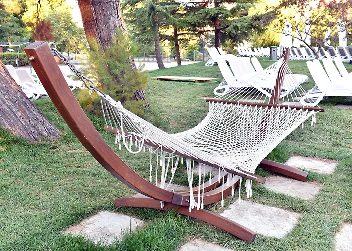 Ihotel Sunny Hotell 4*