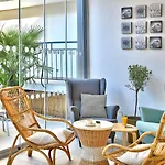Ihotel Sunny 호텔 써니비치