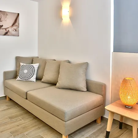 Ihotel Sunny ساني بيتش